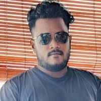 800+ “Emmanuel” profil