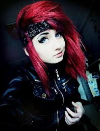 Find inspiration from these stylish and modern layered hairtyles to finally pick your next look. Scene Queens Forever