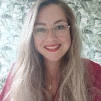 Kelly Kok's Instagram, Twitter & Facebook