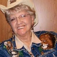 Marisa Andrew's Instagram, Twitter & Facebook