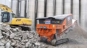 Check spelling or type a new query. Recycling Von Beton Zweiwellenbrecher Arjes Impaktor 250 Youtube