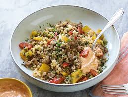 Paprika Hack Pfanne Lecker Und Pikant Meine Familie Ich Europas Grosstes Foodmagazin Rezept In 2020 Paprika Hack Pfanne Hack Pfanne Lebensmittel Essen