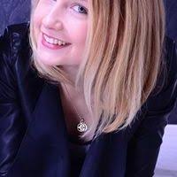 Vivian Decker (vividecker)