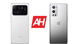 The mi 11 was the first xiaomi phone with a qhd panel, and the mi 11 ultra features the same tech — and it has dual curved sides as well with symmetric curves at the back. Phone Comparisons Xiaomi Mi 11 Ultra Vs Oneplus 9 Pro