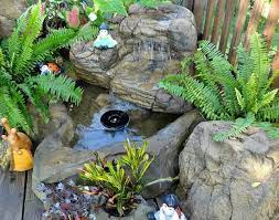 Ini harus menggunakan kaca khusus yang tahan tekanan tinggi. 15 Desain Kolam Ikan Minimalis Batu Alam Tercantik Untuk Ditiru