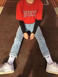 Follow Mee Uwu Ngochuyen Jogginghosen Outfit Outfit Ideen Und Bekleidungsstile