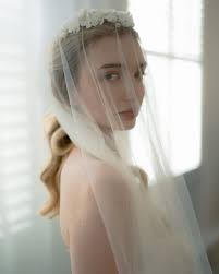 Combs, Pins and Vines