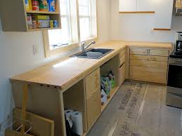 Professional installation will boost the price of ceramic tile countertops to $18 to $35 per square foot, $45 to $75 per square foot for natural stone tile, and up to $100 per square foot for glass. Installing A Tile Countertop Ibuildit Ca