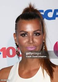 Sarah Gerth's Instagram, Twitter & Facebook