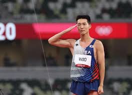 Jun 25, 2021 · 한국 육상 남자 높이뛰기 일인자 우상혁(25·국군체육부대)이 도쿄올림픽 기준기록(2m33) 통과에 실패했다. Che0 Rkrm3ouvm