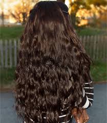 At the 43 rd naacp image awards, the actress sported a bob that had perfect volume, texture and the perfect dimension. Long Curly Hair Back View