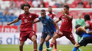 Ajax oefende zaterdag in duitsland tegen bayern münchen. 3jtpbjxlczgirm