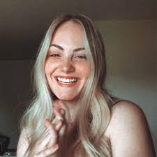 Davie Fulks-Bishop and Chance Shoots' Wedding Website