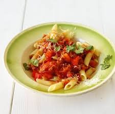 Pasta fredda con pesto senza aglio. Pasta Fredda Ai Profumi Di Sicilia Nudelsalat Mit Zitruspesto Tomaten Und Paprika Rezept Essen Und Trinken