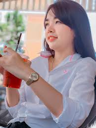 หลังจากที่ เนเงิน เจตริน ศรีสังข์ อดีตแฟนหนุ่มของนักร้องสาว เจนนี่ รัชนก สุวรรณเกตุ หรือ เจนนี่ ได้หมดถ้าสดชื่น ได้โพสต์แคปชั่นเศร้า งานนี้. Y2ggexezc Nagm