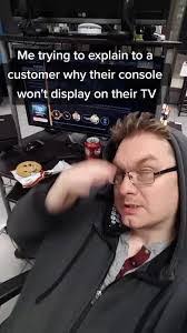 Christopher Piedra's Instagram, Twitter & Facebook