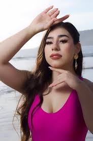 En las bellas playas de Mazatlán se encuentra Yuried Frías la bella  representante dé SINALOA