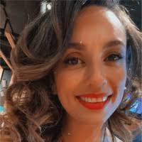 Elizabeth Romo's Instagram, Twitter & Facebook