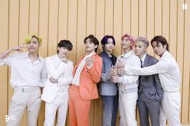 Sebelumnya, restoran cepat saji mcdonald's di kota semarang diserbu pengemudi ojek online lantaran baru saja merilis promo paket bts pada rabu (9/6/2021). Bts Bicara Soal Lagu Butter Dari Lirik Hingga Koreografi