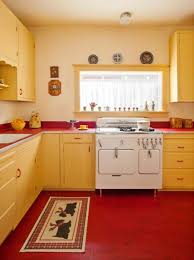 15 Fantastic Retro Kitchen Design Ideas For Your Cooking Sensation Kitchen Redesign 1940s Kitchen Kitchen Cabinet Styles