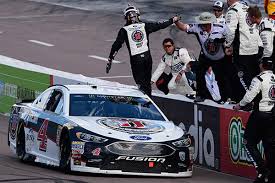 Jimmie johnson is the only driver to win four straight nascar championships. Nascar Race Mom Kevin Harvick Ford Performance Win Back 2 Back 2 Back