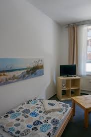 Suche eine 1.5 bis max. Moblierte Wohnung Kiel