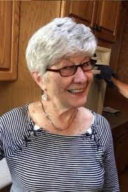 Amelia Barclay's Instagram, Twitter & Facebook