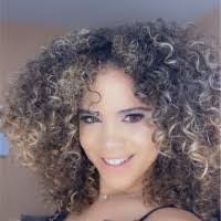 Yashira Vargas's Instagram, Twitter & Facebook