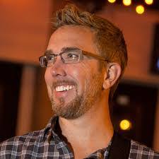 Steve Cox's Instagram, Twitter & Facebook