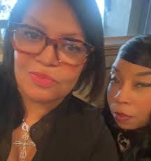 Cousins Stacie Parker and Tiffany out and about ❤️❤️❤️