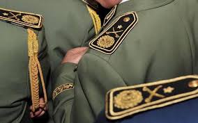 L'ancien patron de la direction générale de la sécurité intérieure (dgsi), wassini bouazza a passé limogé ce lundi 13 avril, sur instruction du président de la république, le général wassini bouazza a. Le General Wassini Bouazza Condamne A 16 Ans De Prison Ferme 24h Algerie Infos Videos Opinions
