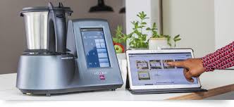 El robot monsieur cuisine connect es el más competitivo del mercado en su categoría: Un Simple Robot De Cuisine Non Je Veux Un Robot Connecte Guy Demarle