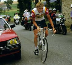 Mathieu van der poel (à gauche), le petit. Retro Adrie Van Der Poel Wint Ronde Van Vlaanderen In 1986 Wieler Revue