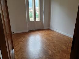 Trova alloggi in affitto di seconda mano al miglior prezzo a prato provincia. Appartamenti Trilocali In Affitto A Prato Cambiocasa It