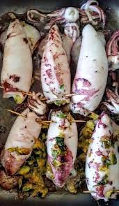 Calamars Farcis Aux Legumes Poisson Farci Recette Calamar Farci Cuisine Poisson