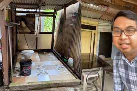 77 gambar kartun menyapu halaman rumah gratis terbaik. Semua Bulu Menegak Meremang Tandas Tak Ada Pintu Jalan Pun Kena Bongkok Aktivis Terkesima Lihat Rumah Orang Miskin Bersih Gila Viral Mstar