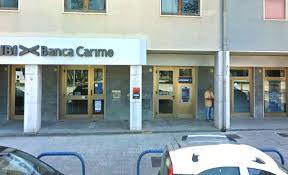 Un'occasione unica per scoprire quali aspetti puoi valorizzare, per conoscere meglio il gruppo intesa sanpaolo e relazionarti con i nostri hr specialist. Colpo Nella Notte Alla Banca Carime I Ladri Fanno Esplodere Il Bancomat