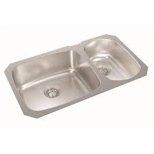 Lately, more and more people opt for undermount kitchen sinks when rebuilding their kitchens due. Wessan Stainless Double 1 1 2 Undermount Sink 18 In X 31 In X 8 In 7 In Wesp201 Rona