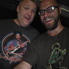 Who is better, Max or Derrick in Sepultura?