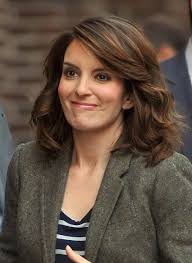 Последние твиты от tina fey (@tinafeylaughs). Google Image Result For Http Cdn Blogs Sheknows Com Celebsalon Sheknows Com 2010 11 Tina Fey Hair Jpg Hair Hair Beauty Shoulder Length Hair