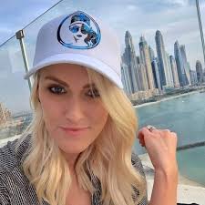 ITS MY BIRTHDAY MY MUM SAID NO ONE WILL WISH ME CAUSE OF MY CONDITION so SAD