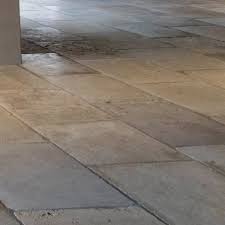 Offering a wide range of beautiful natural tones from light to dark, our limestone tile collection includes many unique formats and designs. Limestone Paving Slab 00289 Bca Materiaux Anciens Outdoor Indoor Textured