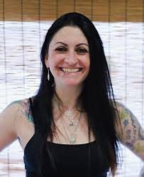 Nicole Sylvia's Instagram, Twitter & Facebook