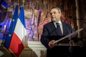 Tour à tour, le premier ministre, manuel valls, et le président de la république, françois hollande, vont rencontrer les nouveaux élus dès mardi, le premier à matignon, le deuxième à l'elysée. Elections Regionales Ce Qui Attend Les Sept Nouveaux Presidents De Region