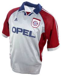 Sehen sie alle klassischen trikots von bayern münchen im football kit archive. Adidas Fc Bayern Munchen Trikot Effenberg Scholl Cl Finale 1999 Silber Opel Herren S M L Xl Xxl Matthaus Gunstig Online Kaufen Bestellen Shop Spieler Trikot De Marktplatz Retro Vintage Fussball Trikots Von Superstars