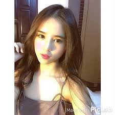 Cô gái Việt có khuôn mặt của mỹ nữ Thái Lan