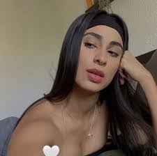 Melanie Collado's Instagram, Twitter & Facebook