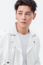 Hong Zhao's Instagram, Twitter & Facebook