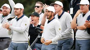 Jun 21, 2021 · the travelers championship is kicking off this week and a limited number of fans will be able to return to tpc river highlands in cromwell on wednesday after the course was nearly empty last year. Inside The Internationals Presidents Cup Team Room According To 1 Player