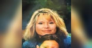 Terri Snow's Instagram, Twitter & Facebook